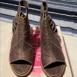 Not Rated sandals